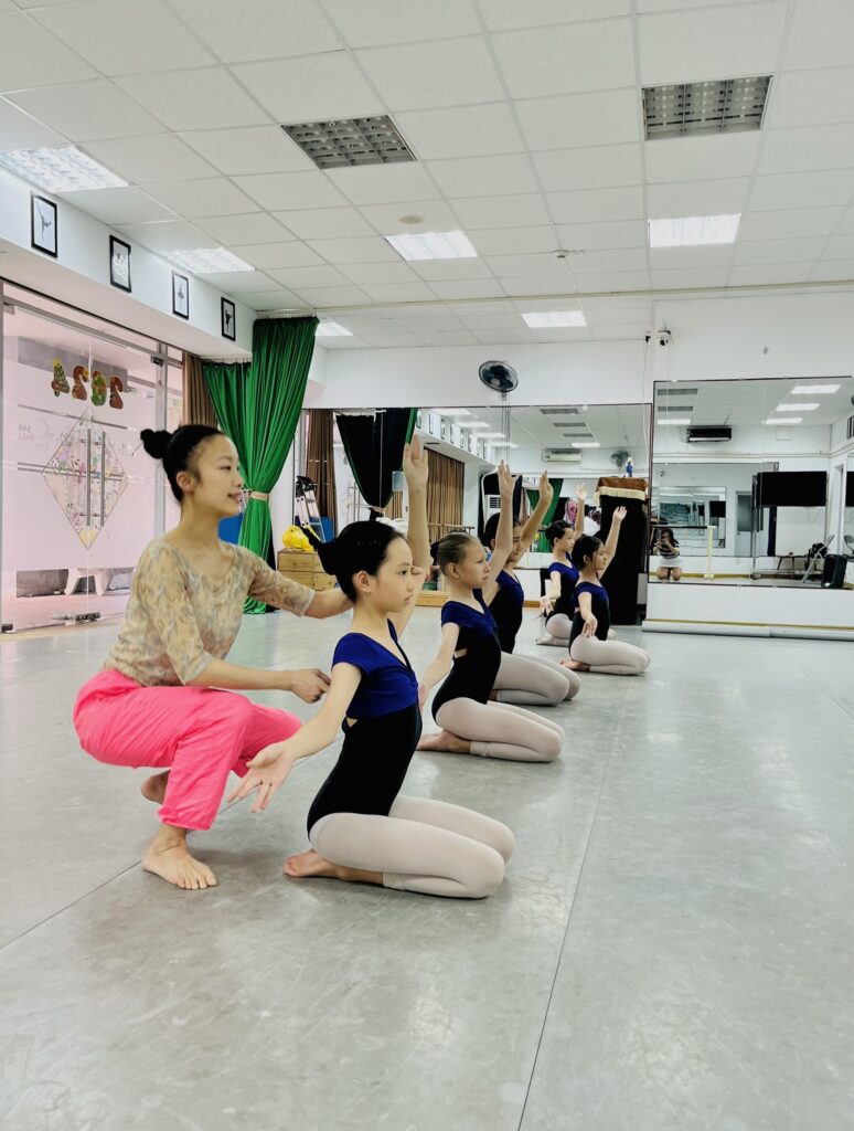 workshop múa đôn hoàng (dunhuang) tại Sasa Ballet