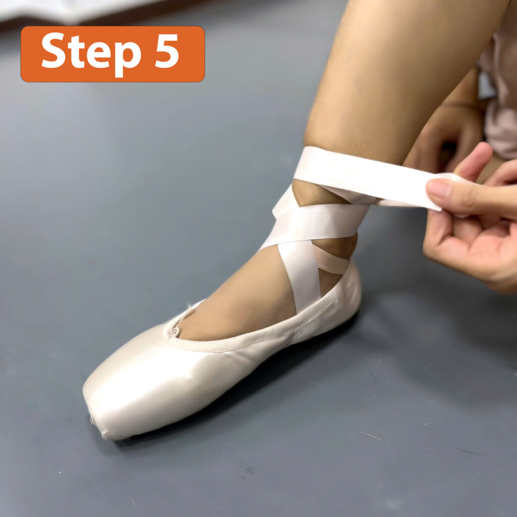 cách thắt nơ giày ballet